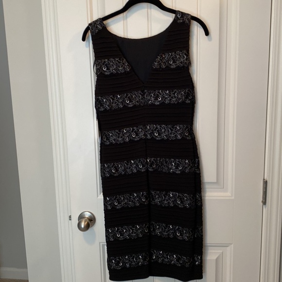 NWT Calvin Klein Dress - Picture 4 of 5